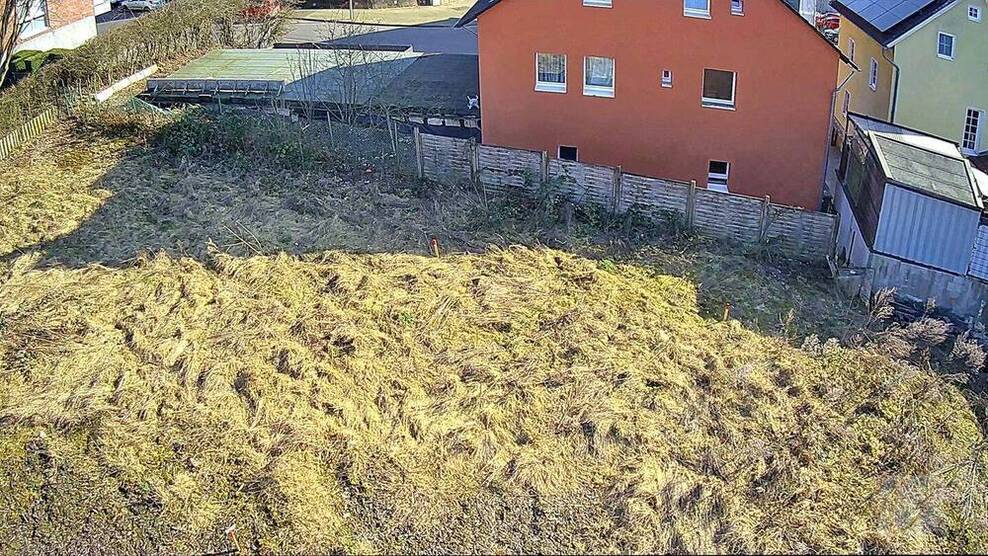 Baugrundstück in Solingen Meigen, ideal für eine Doppelhaushälfte.