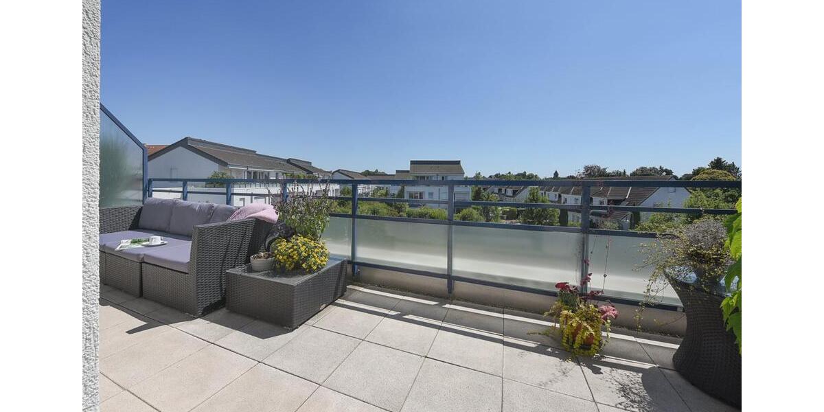 Penthouse mit 4m Pultdach und Weitblick über Wittlaer 2.5 zimmer