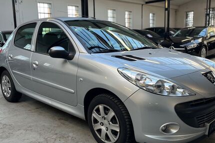 Peugeot 206 83.500 km 3.870 &euro; Velbert 42551