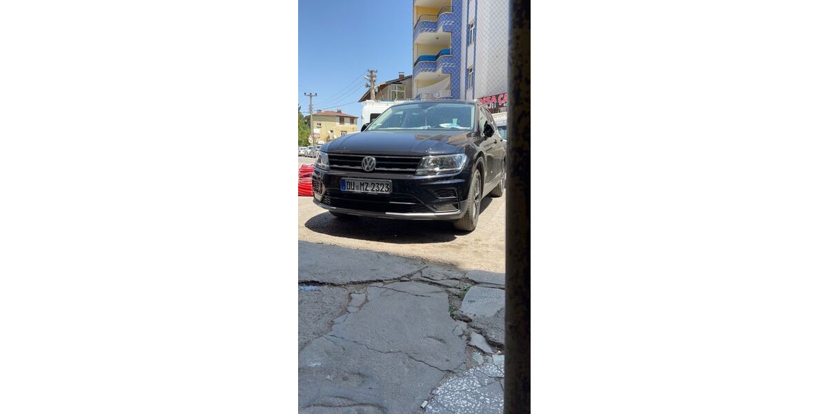 VW Tiguan 115.000 km 20.000 &euro; Duisburg 47167