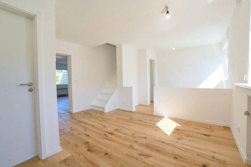 Reihenhaus Langenfeld - Familientraum mit Garten zum direkten Einzug