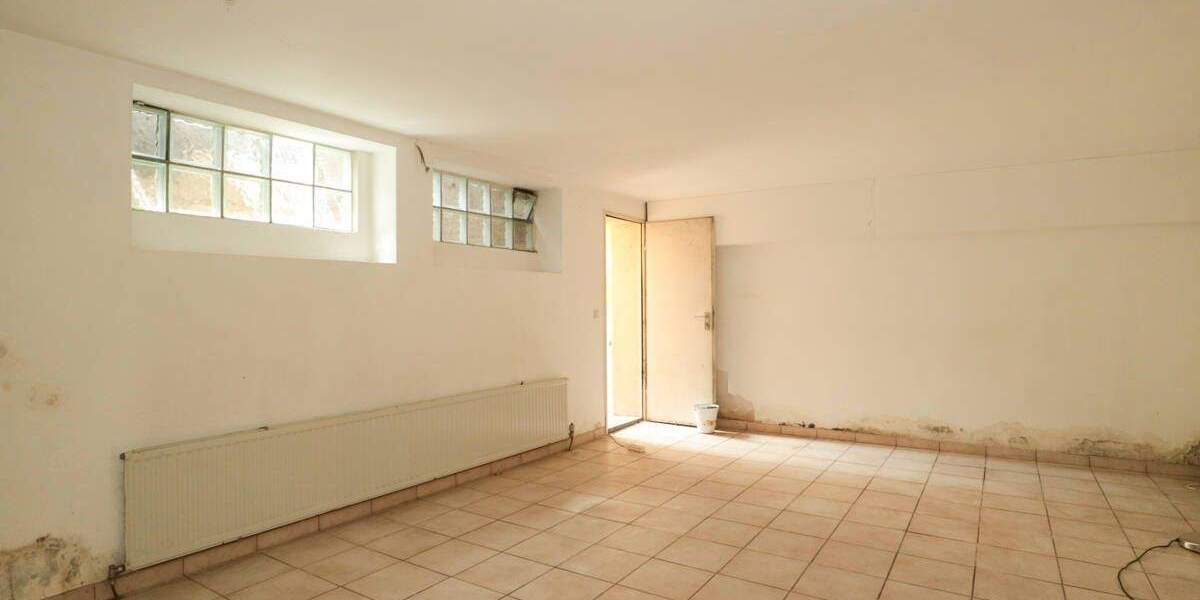 Reihenendhaus Grevenbroich/Langwaden Langwaden - 6 Zimmer, 156 m&sup2;, 195.000&euro; | Angebot:25689623