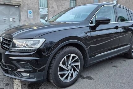 VW Tiguan 94.300 km 18.000 &euro; Duisburg 47239