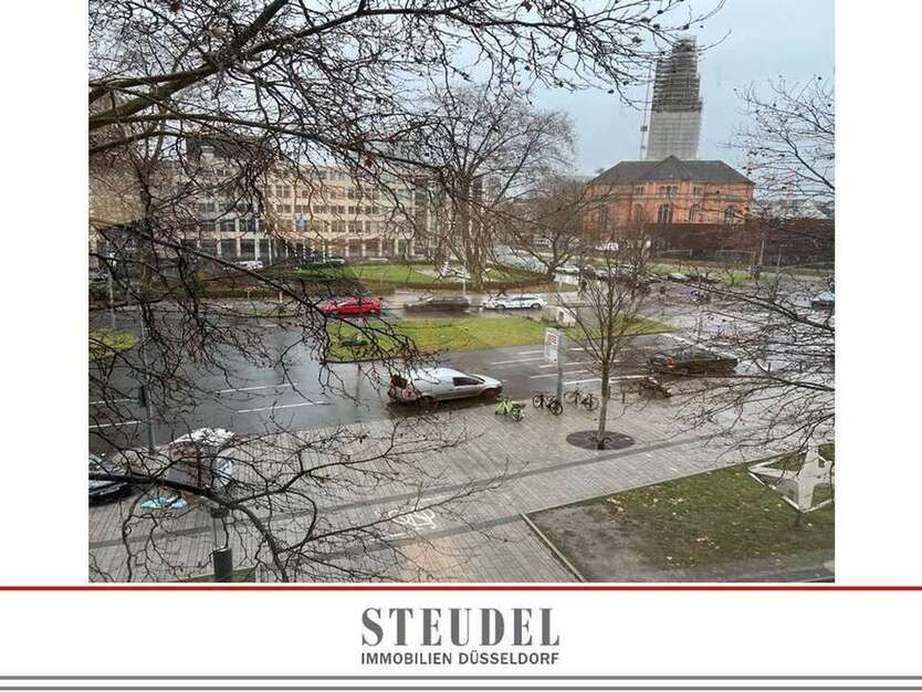 Büro in Düsseldorf 2.250 € 150 m²