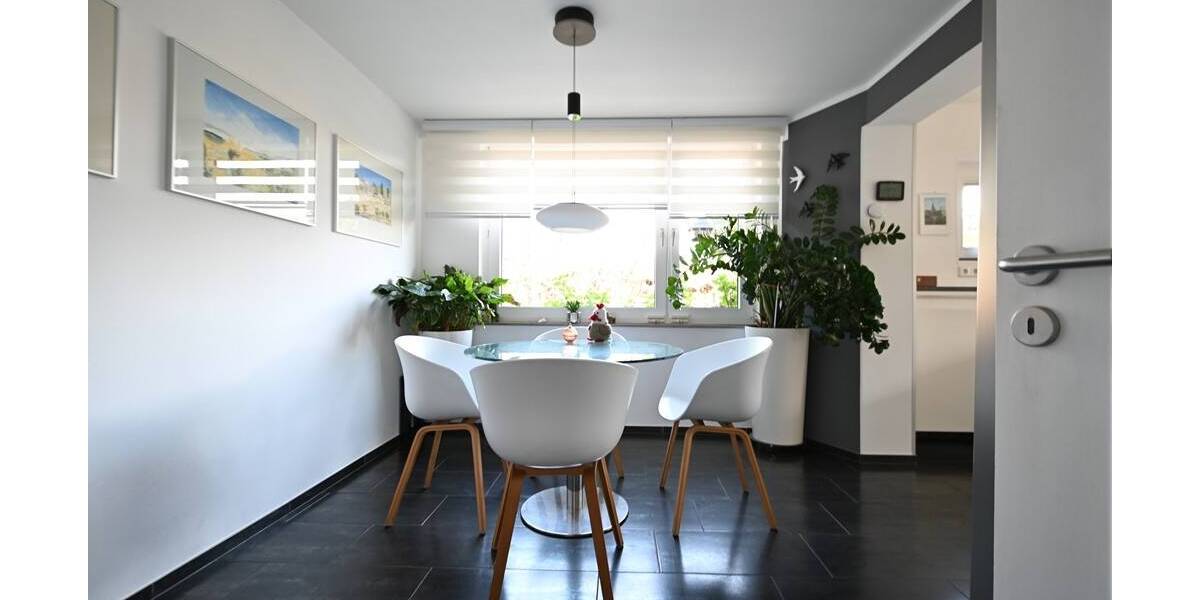 Einfamilienhaus Krefeld Traar - 6 Zimmer, 228 m&sup2;, 795.000&euro; | Angebot:26455149
