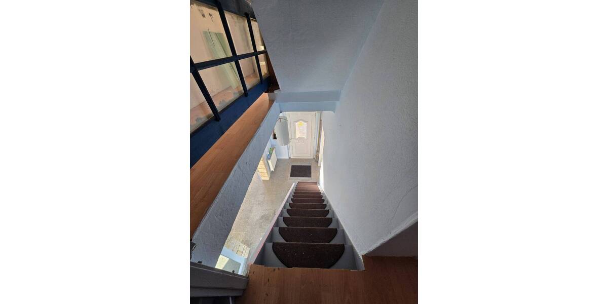 Etagenwohnung Mönchengladbach Rheydt - 4 Zimmer, 85 m&sup2;, 140.000&euro; | Angebot:26249977
