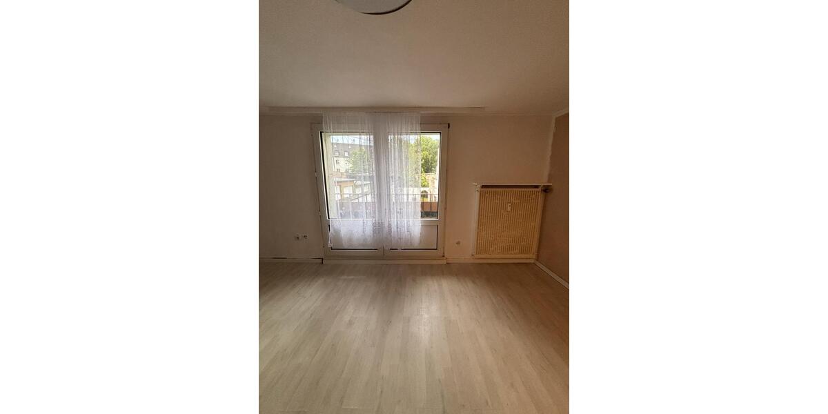 Etagenwohnung Düsseldorf Oberbilk - 1 Zimmer, 25 m&sup2;, 600&euro; | Angebot:26416843