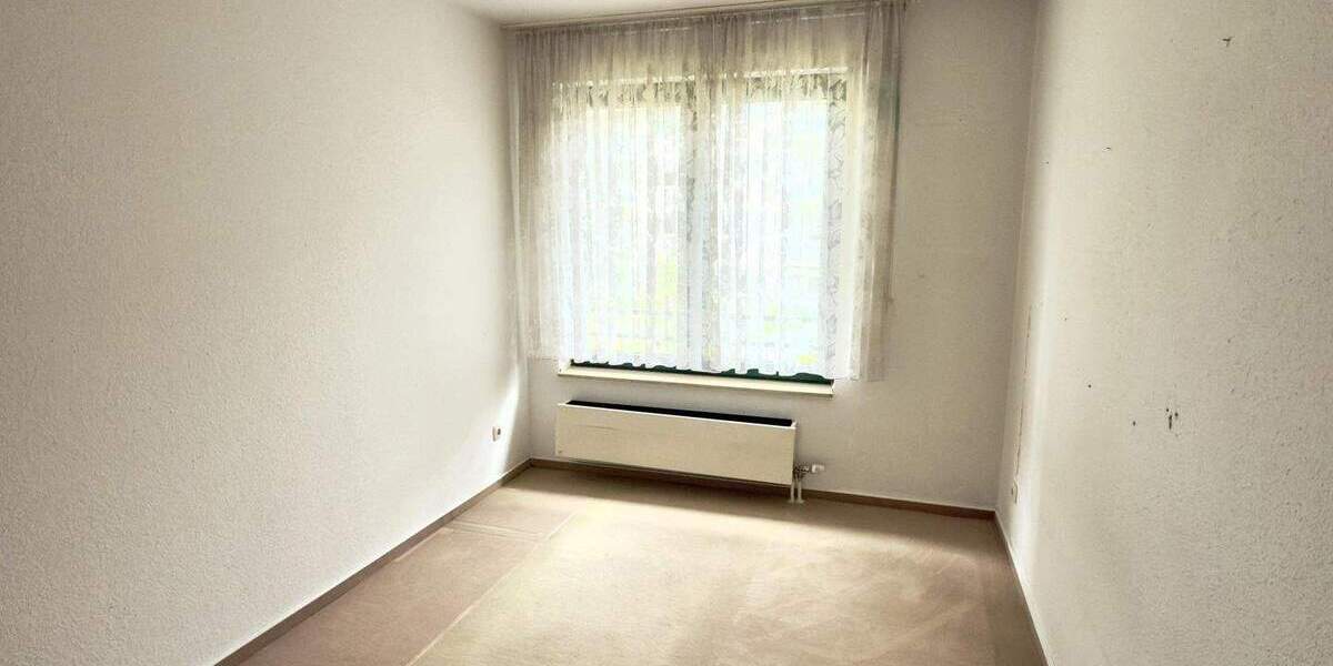 Etagenwohnung Düsseldorf Holthausen - 3 Zimmer, 84 m&sup2;, 348.000&euro; | Angebot:24048058