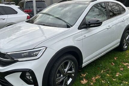 VW Taigo 13.887 km 27.650 &euro; Düsseldorf 40472