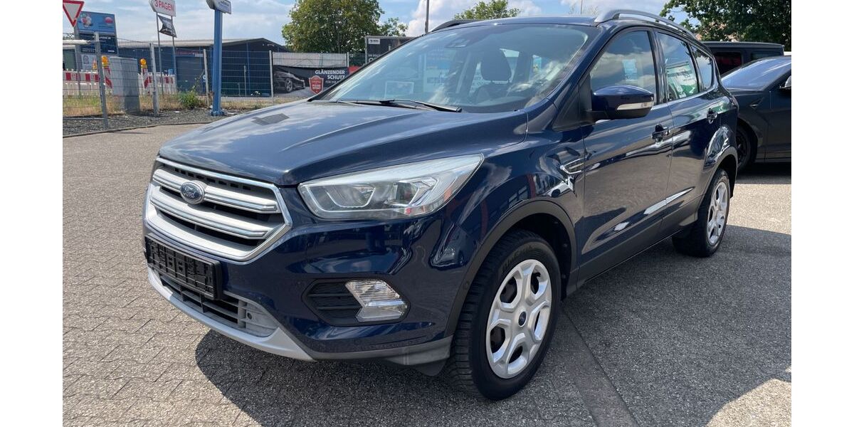 Ford Kuga 127.000 km 8.999 &euro; Mönchengladbach 41238