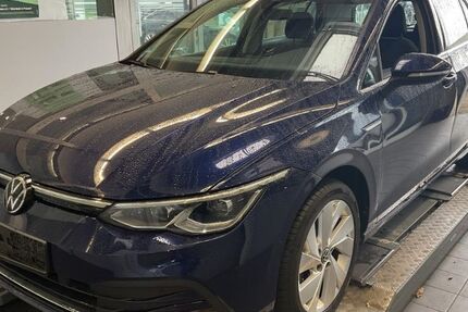 VW Golf 64.039 km 23.450 € Langenfeld 40764