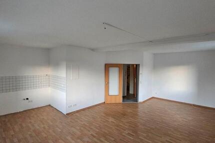 53 m2 Wohnung im 2. OG auf der Barmerstraße 28 in Remscheid 2 zimmer