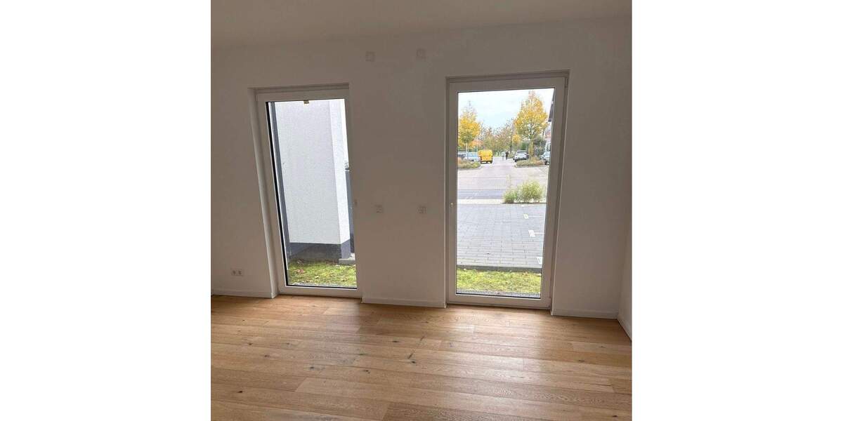 Etagenwohnung Kaarst Vorst - 3 Zimmer, 138 m&sup2;, 2.070&euro; | Angebot:25799480