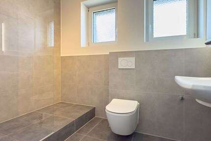 Wohnung Neuss - 2 Zimmer, 56 m&sup2;, 950&euro; | Angebot:26447716