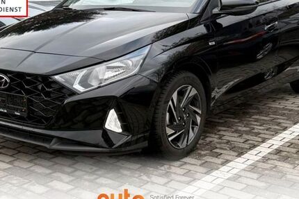 Hyundai i20 64.666 km 15.729 &euro; Hilden 40721