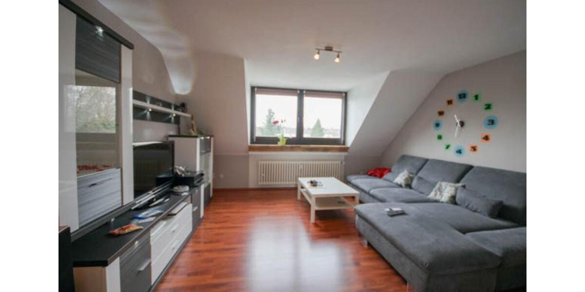 Dachgeschoßwohnung Oberhausen Alt-Oberhausen - 3.5 Zimmer, 66 m&sup2;, 470&euro; | Angebot:25648658
