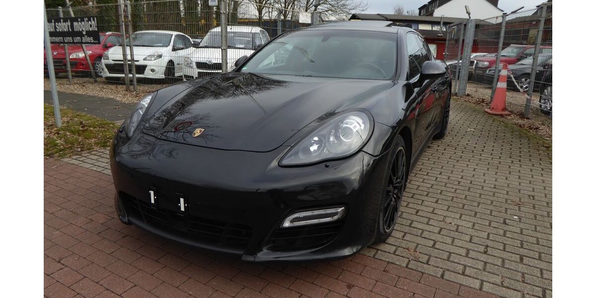 Porsche Panamera 206.000 km 21.990 &euro; Duisburg 47249