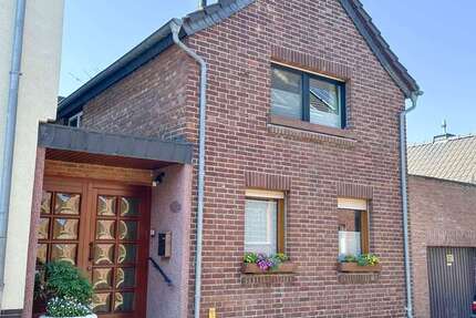 Haus Rommerskirchen - 5 Zimmer, 153 m&sup2;, 349.000&euro; | Angebot:26462531