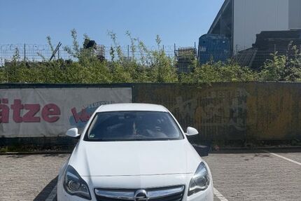 Opel Insignia 232.000 km 5.800 &euro; Heiligenhaus 42579