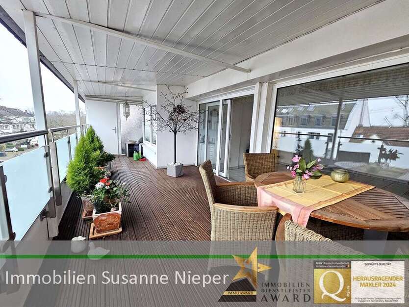 Wohnung zum Kaufen in Düsseldorf 398.000 € 85 m²