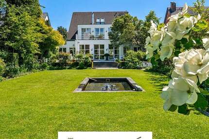 Haus Düsseldorf Lörick - 10 Zimmer, 448 m&sup2;, 4.400.000&euro; | Angebot:27052682