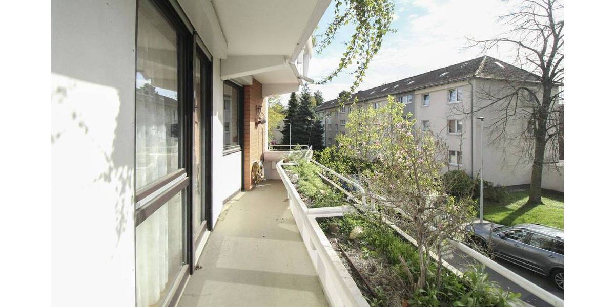 Etagenwohnung Düsseldorf Hassels - 3 Zimmer, 83 m&sup2;, 269.000&euro; | Angebot:26528147