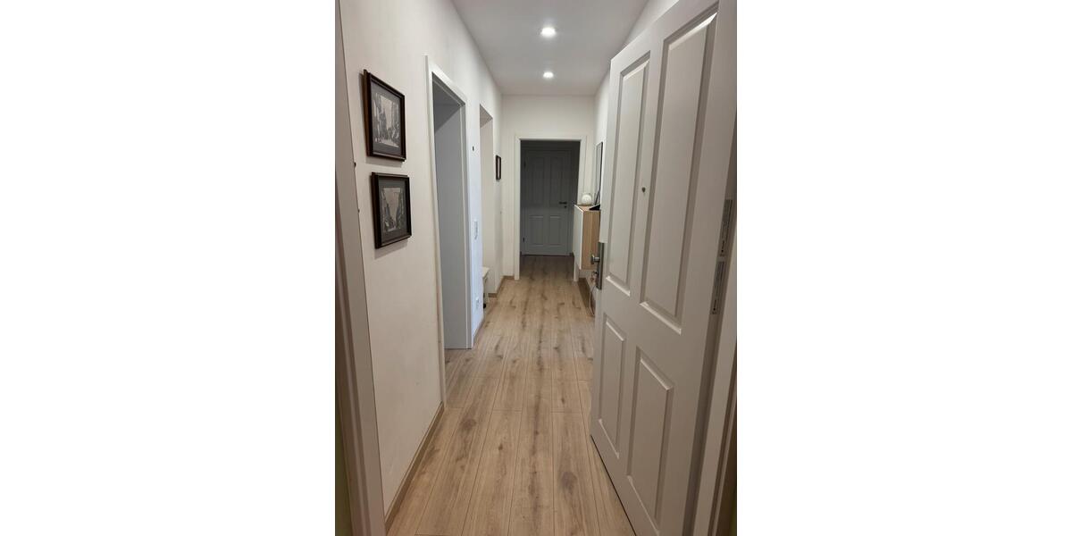 Erdgeschoßwohnung Solingen Burg - 2 Zimmer, 80 m&sup2;, 1.000&euro; | Angebot:24623842