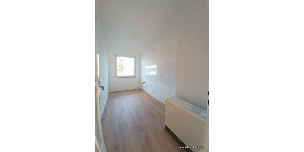 Etagenwohnung Duisburg Untermeiderich - 2 Zimmer, 61 m&sup2;, 500&euro; | Angebot:26916851