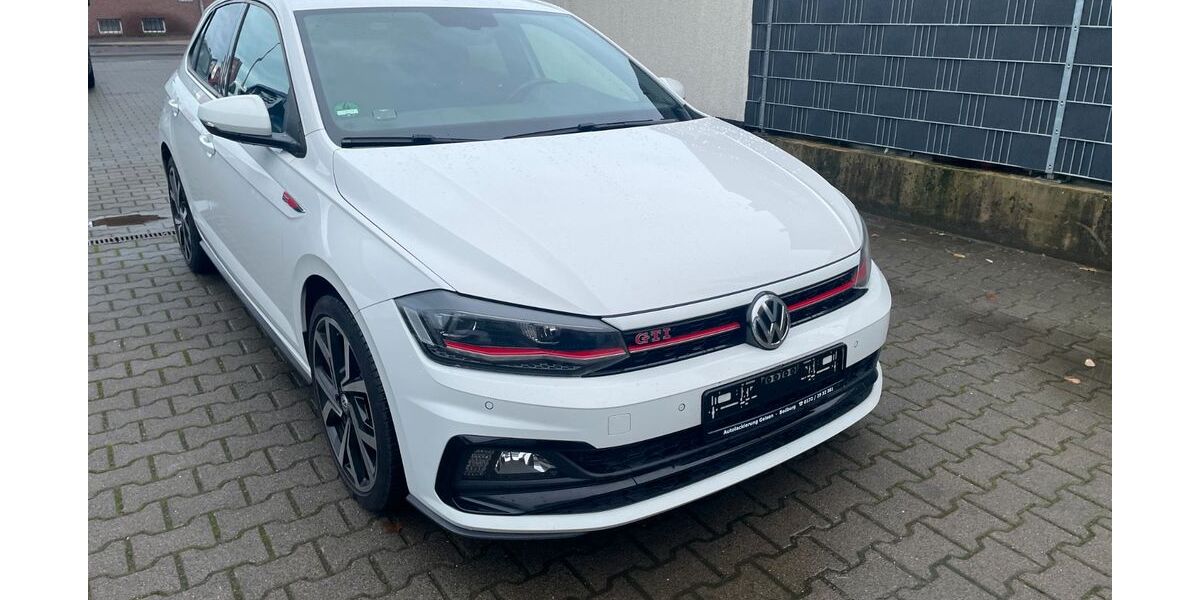 VW Polo 144.000 km 15.950 &euro; Bedburg 50181