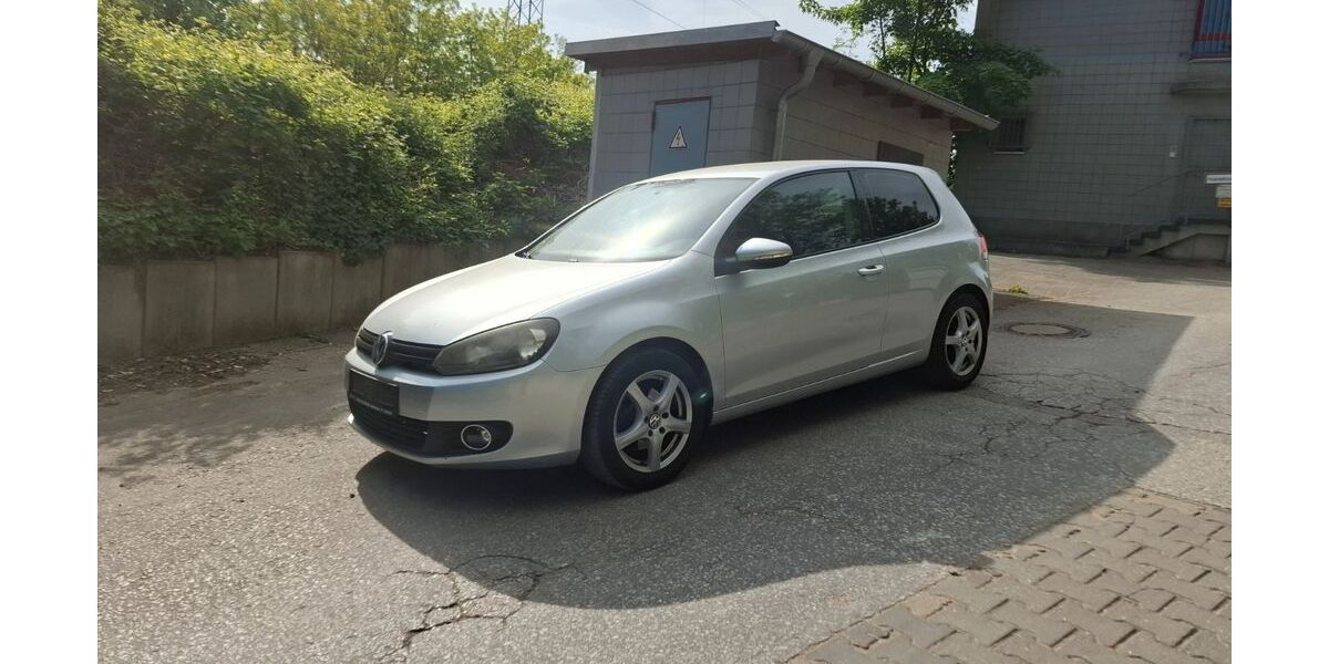 VW Golf 287.151 km 2.300 &euro; Duisburg 47169