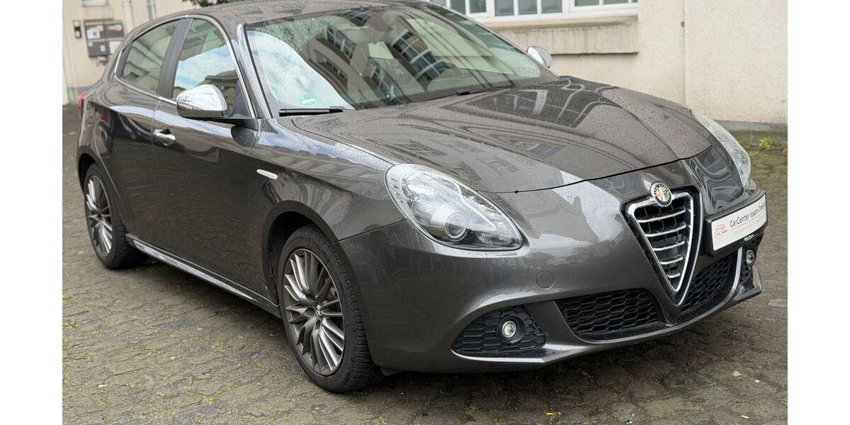 Alfa Romeo Giulietta 145.000 km 6.999 &euro; Mettmann Stadtwald Bahnhof 40822