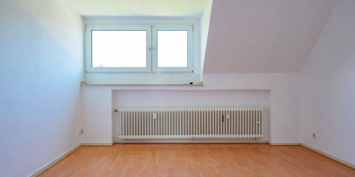 Etagenwohnung Krefeld / Bockum Bockum - 3 Zimmer, 67 m&sup2;, 530&euro; | Angebot:26359693