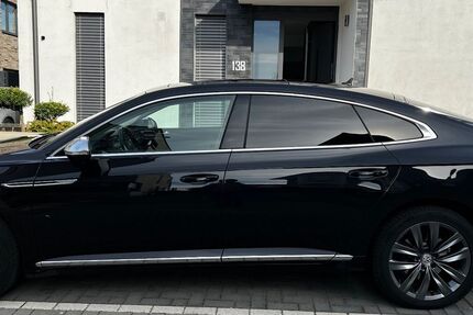 VW Arteon 175.000 km 20.900 € Mönchengladbach 41068