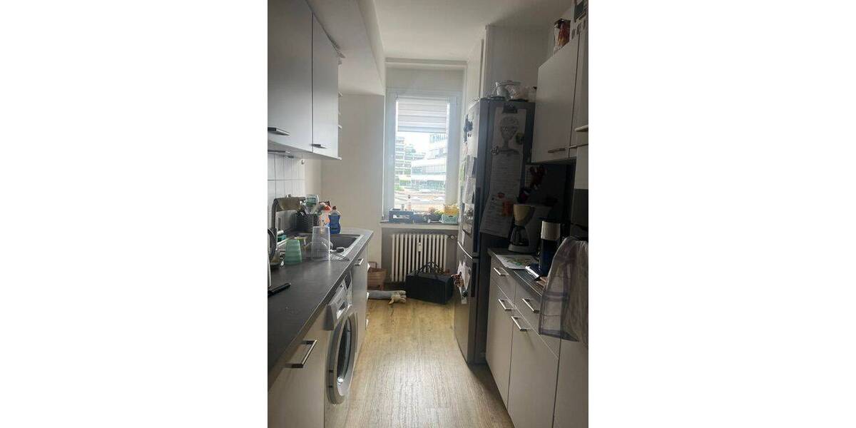Etagenwohnung Düsseldorf Derendorf - 3 Zimmer, 92 m&sup2;, 1.150&euro; | Angebot:26787900