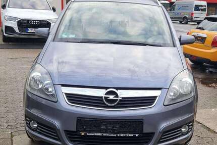 Opel Zafira 160.000 km 2.900 € Hilden 40723