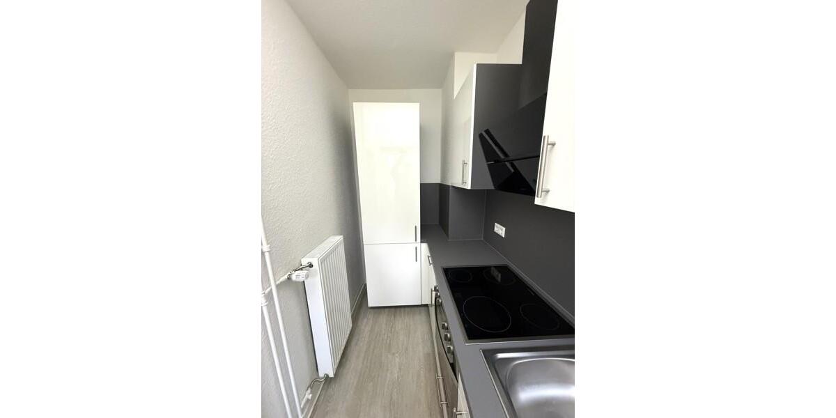 Hübsche 2-Zi-EG.-Whg. mit Einbauküche und Balkon 2 zimmer