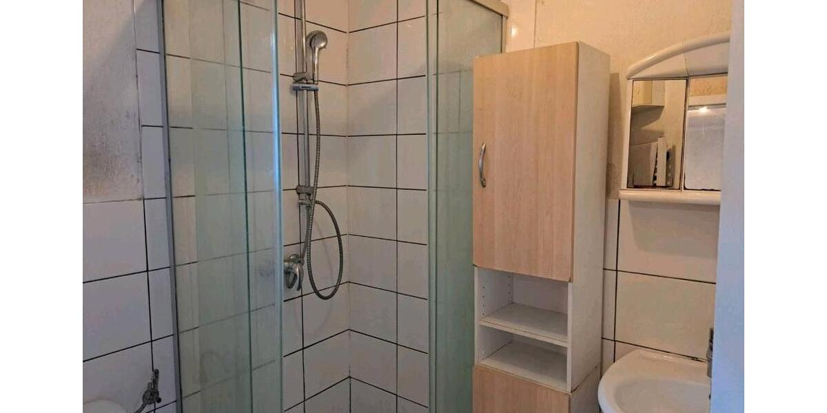 Erdgeschoßwohnung Dormagen Broich - 1 Zimmer, 28 m&sup2;, 635&euro; | Angebot:26272579