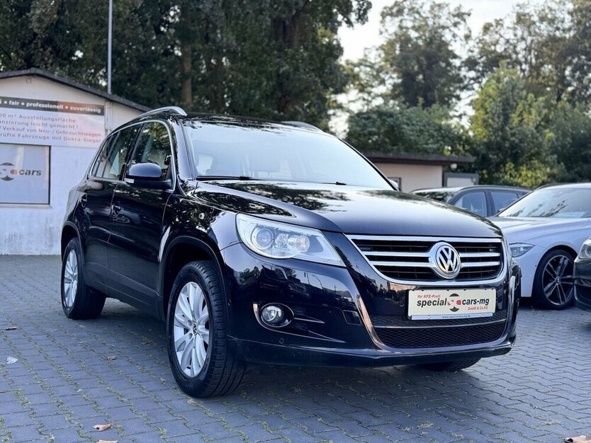 VW Tiguan Sport & Style / Allrad/ Automatik / Leder 195.000 km 8.900 € Mönchengladbach 41066