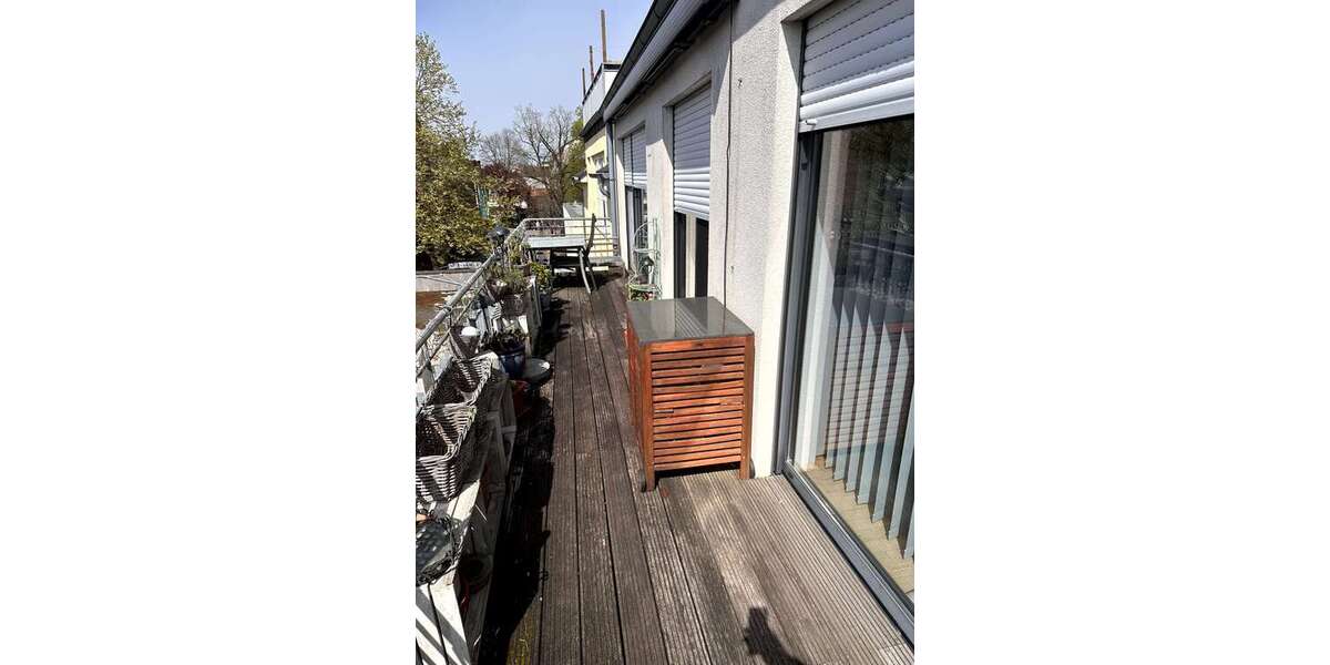 Etagenwohnung Dormagen - 3 Zimmer, 82 m&sup2;, 818&euro; | Angebot:27161388