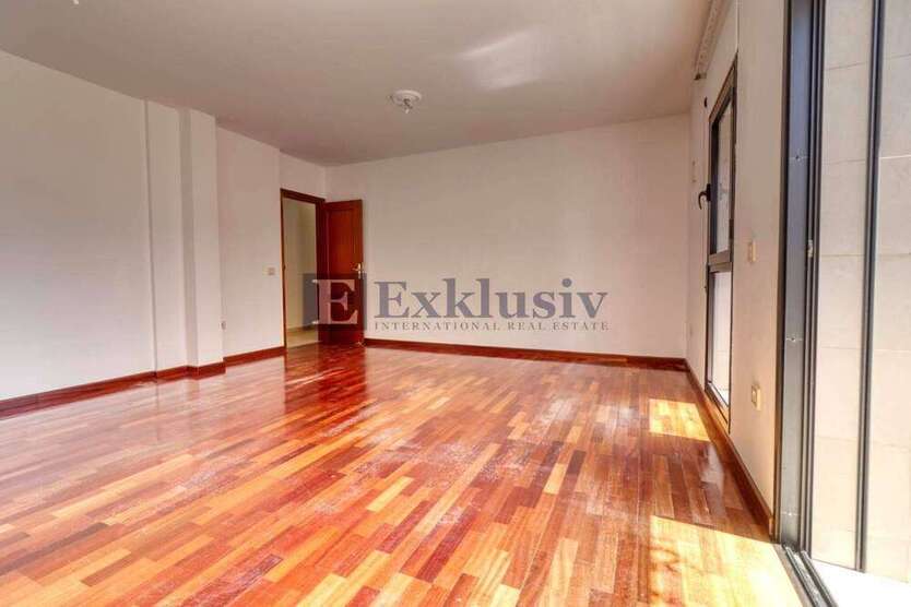 Wohnung zum Kaufen in Santa Cruz de Tenerife 610.000 € 173 m²
