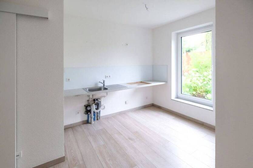 Schicke 2 Zimmer GartenWohnung in ruhiger Wohnlage von Schlebusch!