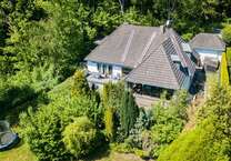 Haus zum Kaufen in Hattingen 689.000 € 183.78 m²