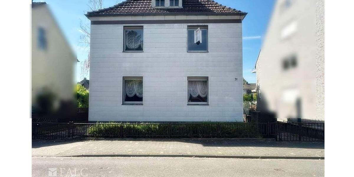 Grundstück mit Bestandsgebäude in Düsseldorf - Hassels 6 zimmer