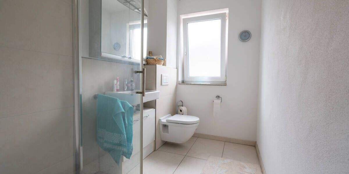 Modern & effizient wohnen - vermietete Obergeschosswohnung mit Balkon 3 zimmer