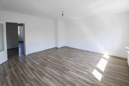 Wohnung Duisburg Rumeln-Kaldenhausen - 3 Zimmer, 74 m&sup2;, 165.000&euro; | Angebot:26451842