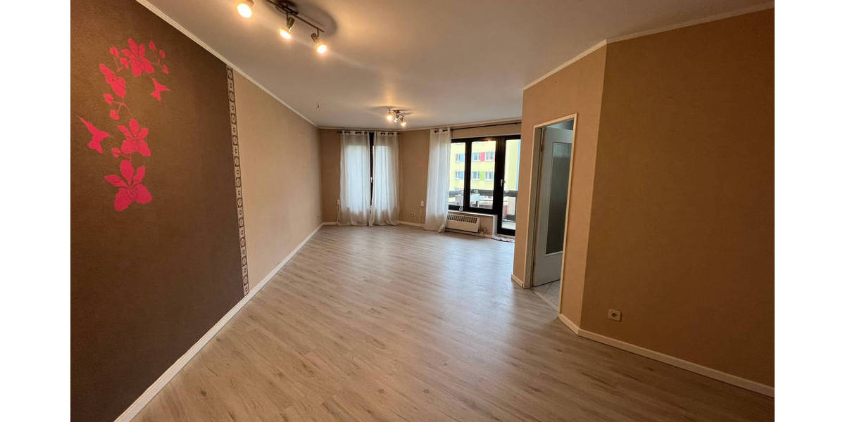 Etagenwohnung Mönchengladbach Rheydt - 2 Zimmer, 65 m&sup2;, 650&euro; | Angebot:26851032