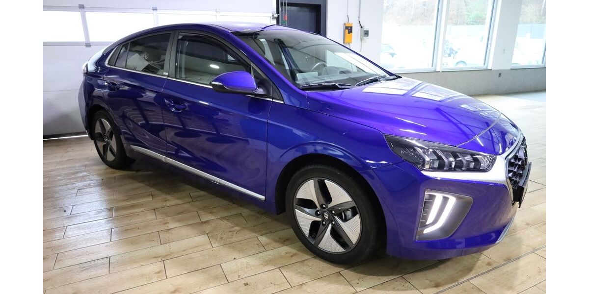 Hyundai IONIQ 29.030 km 18.900 &euro; Wuppertal 42327
