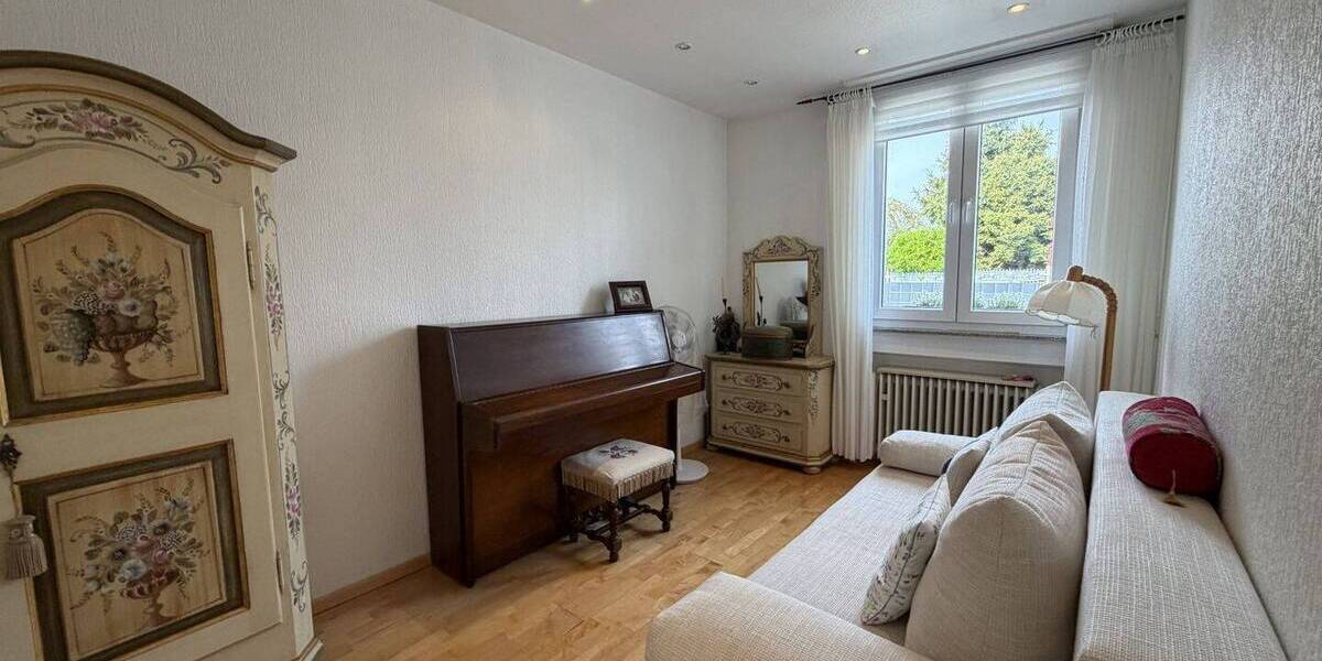 Einfamilienhaus Mönchengladbach Wickrath - 6 Zimmer, 211 m&sup2;, 539.000&euro; | Angebot:26391926