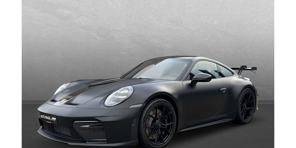 Porsche 992 2.000 km 208.890 &euro; Moers 47441