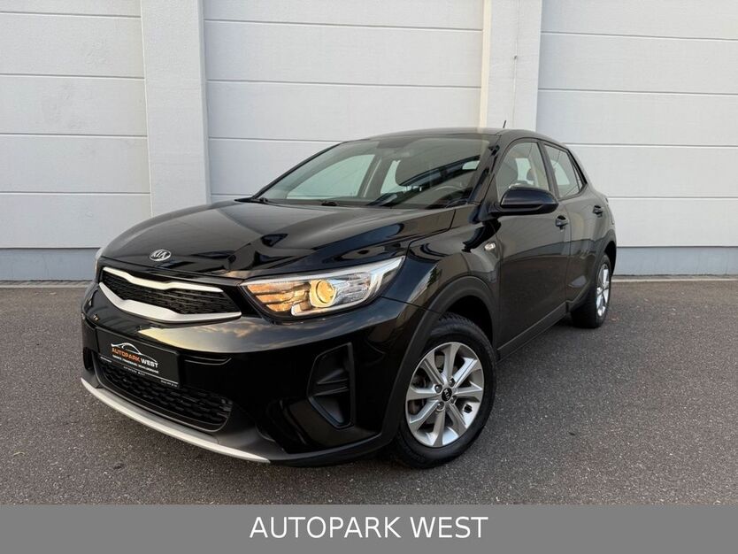 Kia Stonic 114.000 km 9.890 € Mönchengladbach 41065